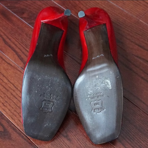 Stuart Weitzman Heels Size 10 - Picture 6 of 8